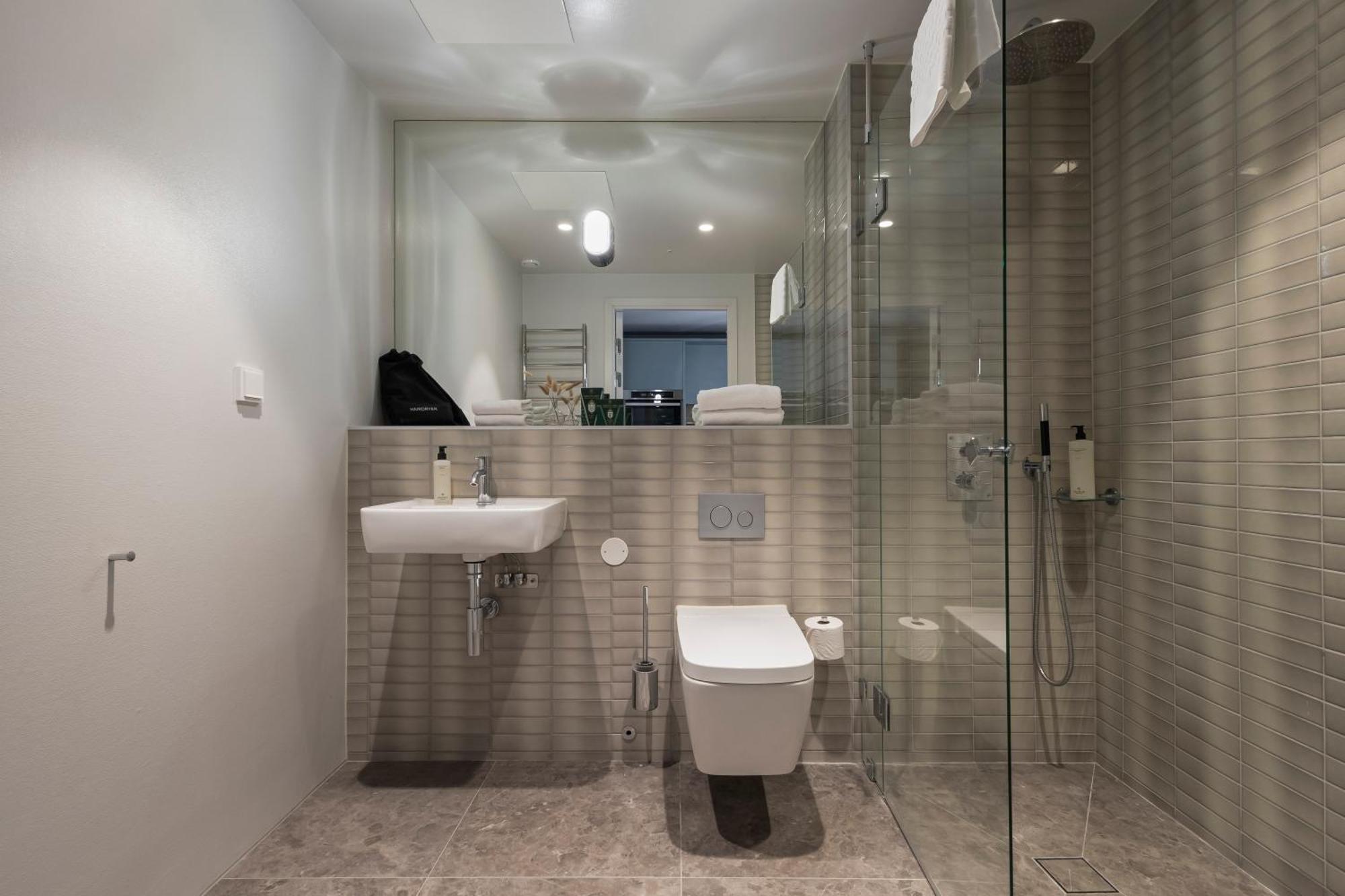 Unity Hammarby Sjoestad - A Studio Hotel Estocolmo Exterior foto